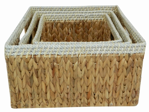 Square water hyacinth storages with rope rim